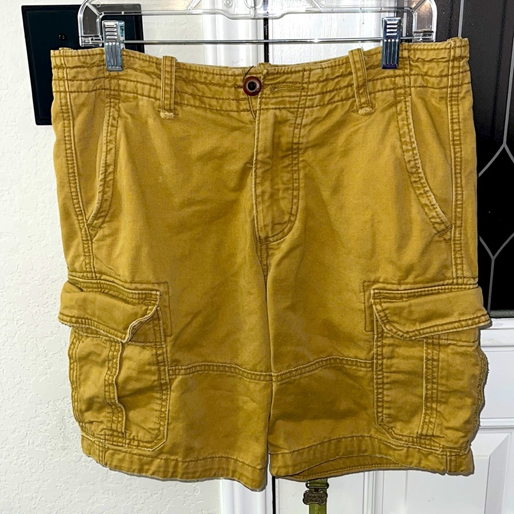 Hollister Khaki Cargo Shorts